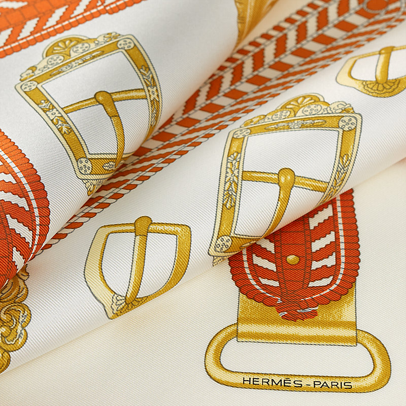 エルメス スカーフ カレ　Boucles et galons du tsar Boucles et galons du tsar scarf 45 | Hermès Mainland China